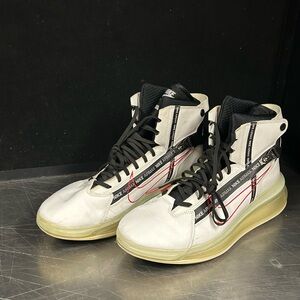 Nike Air Max 720 Size 11 Men